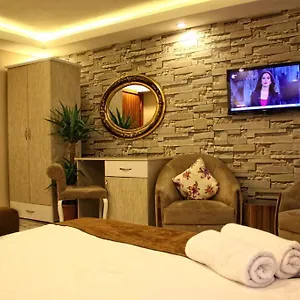 Life Otel